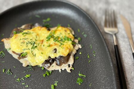 Свинина с грибами