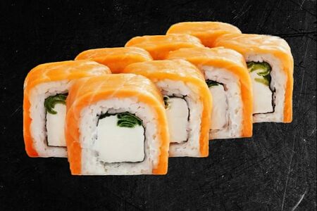 Ролл Филадельфия с луком