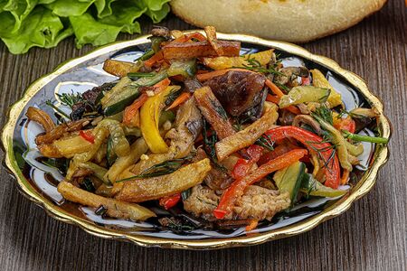 Салат Лаззат