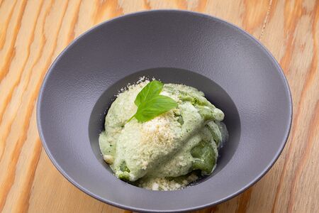 Равиоли со шпинатом