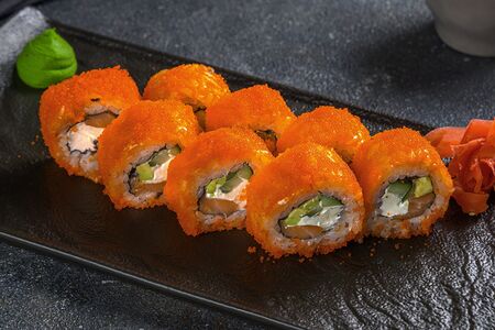 Роллы Калифорния с лососем