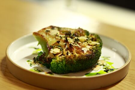 Стейк из брокколи