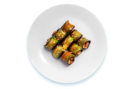 Рулетики из баклажанов