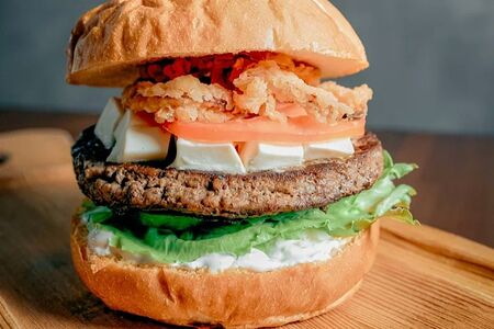 Бургер Алеша