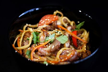 Лапша удон с курицей