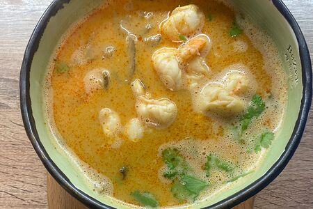 Том Ям с креветками