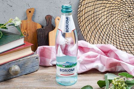 Боржоми в стекле