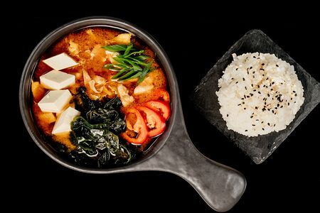 Мисо-суп с курицей (острый)