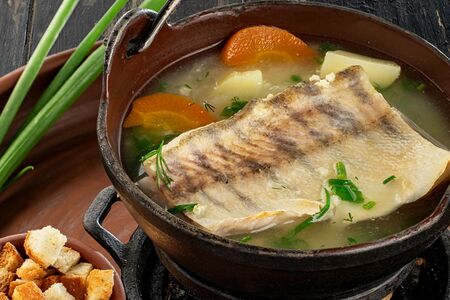 Уха симбирских бурлаков с пшеном и речной волжской рыбой