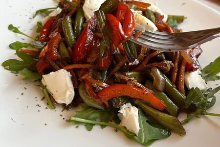 Тёплый салат от дядюшки Кима