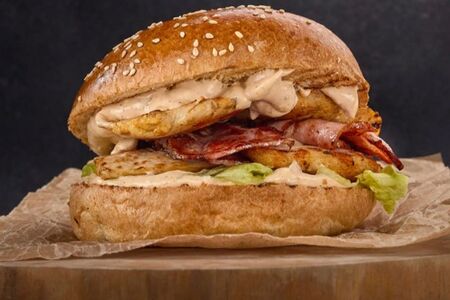 Чикен премьер бургер