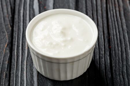 Мацони с чесноком