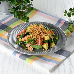 Салат с тунцом и красной фасолью