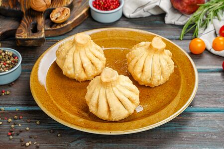 Жареные хинкали с сыром