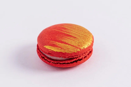 Макарон Клубничный чизкейк