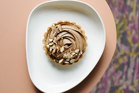 Тарт с соленой карамелью