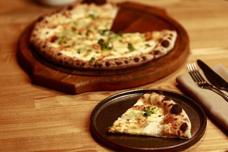 Пицца Quattro Formaggi