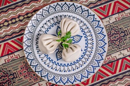 Хинкали с сыром и тархуном