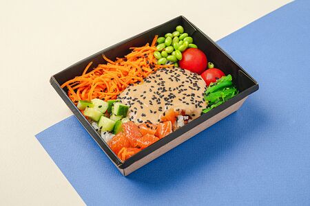 Боул с лососем