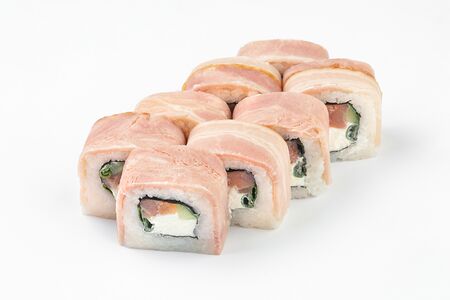 Ролл с беконом