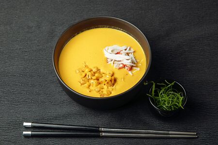 Крем-суп кукурузный с крабом