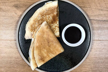 Блинчики с джемом