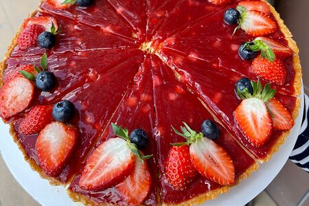 Тарт клубничный