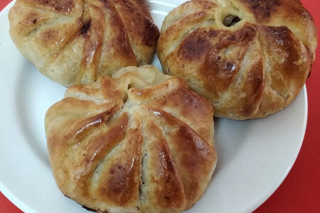 Беляш с курицей