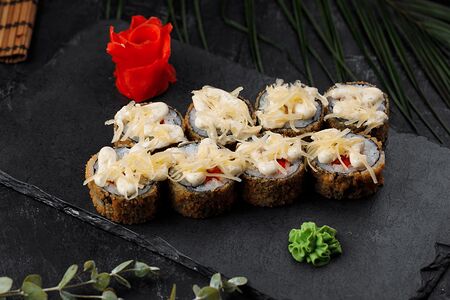 Жареный ролл Цезарь