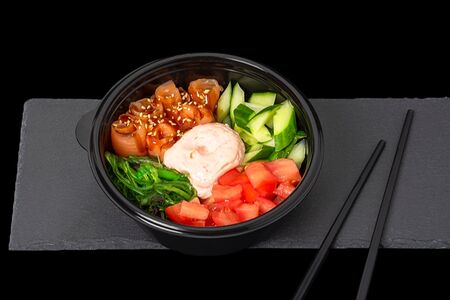 Поке с лососем