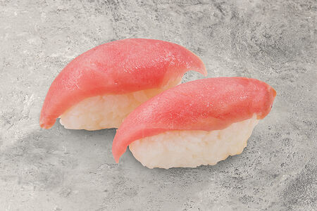 Нигири с тунцом