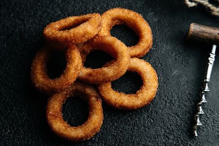 Луковые кольца в кляре