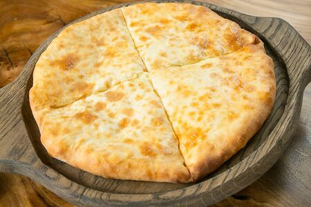 Хачапури по-имеретински