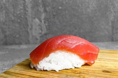 Суши Магуро