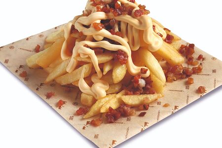 Картофель фри с беконом