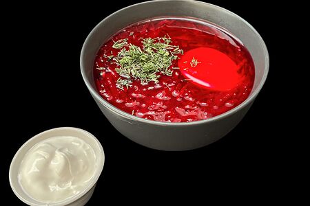 Холодный борщ