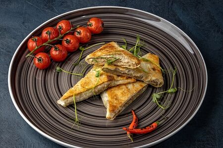 Треугольники с чечевицей