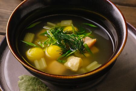 Уха из лосося и трески