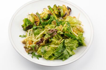 Большой зеленый салат Магадан