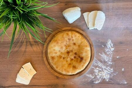 Пирог с сыром маленький