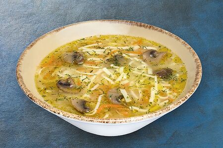 Суп-лапша грибная