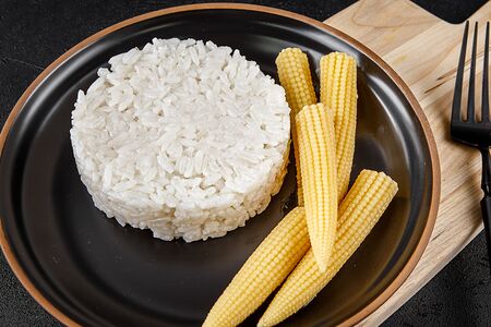 Рис с молодой кукурузой
