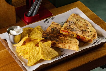 Кесадилья с курицей