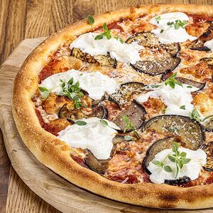 Пицца Пармеджано-страчателла