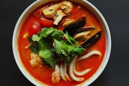 Хайнаньский суп с морепродуктами