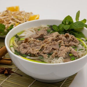 Фо Бо из жареной говядины