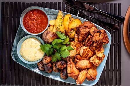 Мясная тарелка гриль