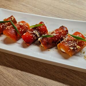 Рулетки из запеченного перца