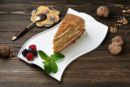 Торт Медовый