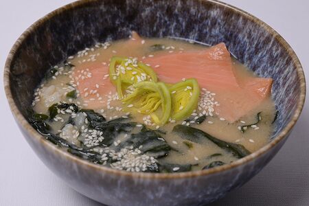 Мисо-суп с лососем